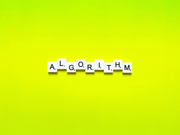 How Can AI Improve Energy Efficiency in UK Smart Homes?